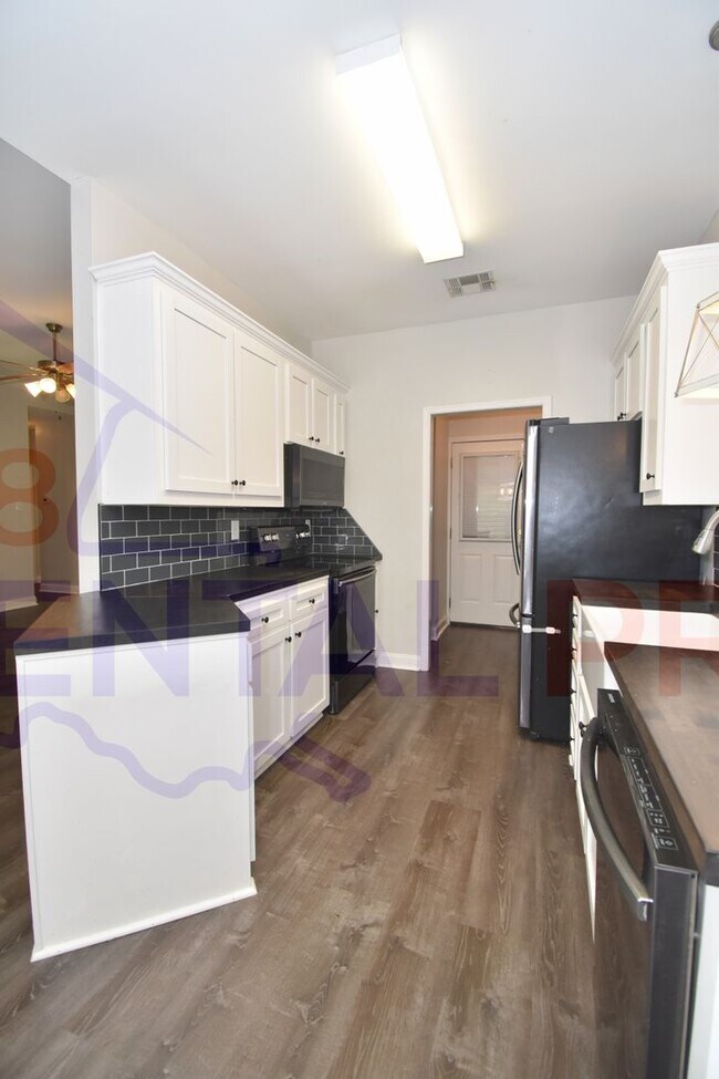 Building Photo - 3 Bed, 2 Bath Home in Ruston!
