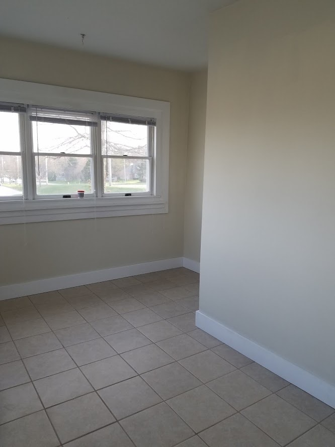 Sunroom - 3400 Tower Ln