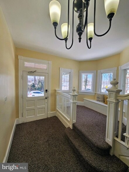 Building Photo - 912 Riverside Ave.