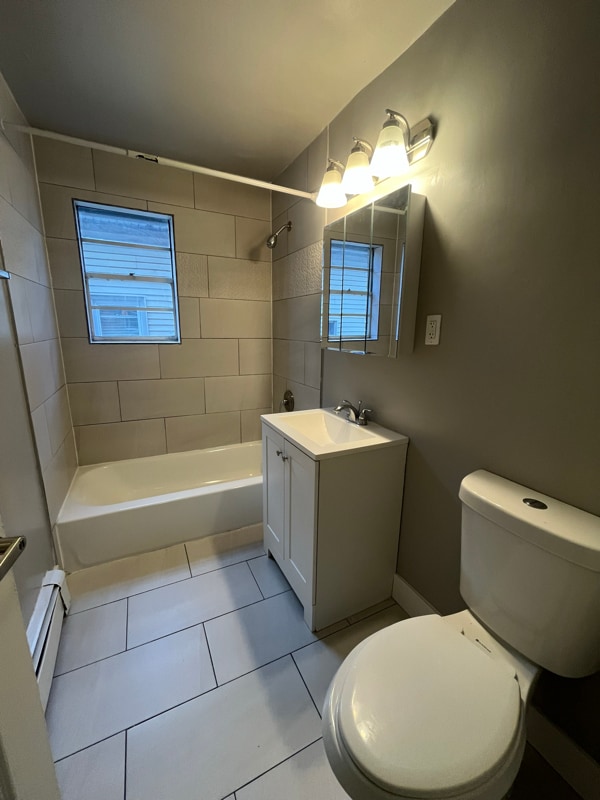 Building Photo - 431 Park Ave