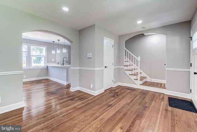 Building Photo - 1902 Good Hope Ct SE