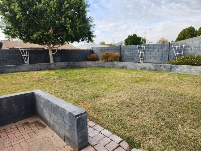 Building Photo - Beautiful South Scottsdale Home for Rent!