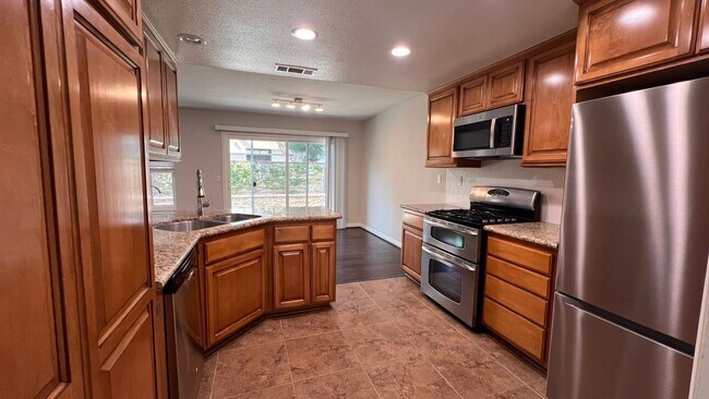 Primary Photo - Newly updated 3-bedroom, 2.5-bath Hampton ...