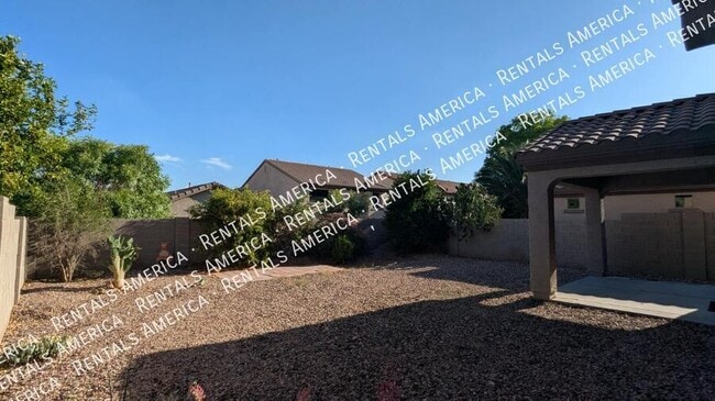 Building Photo - 4337 W Powell Dr