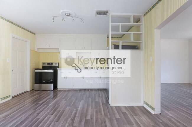 Building Photo - 441 57th St N