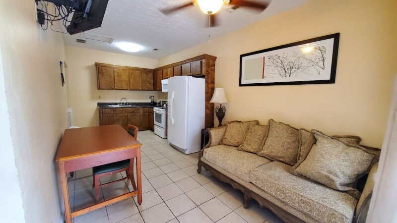 Building Photo - 4168 Connor Dr
