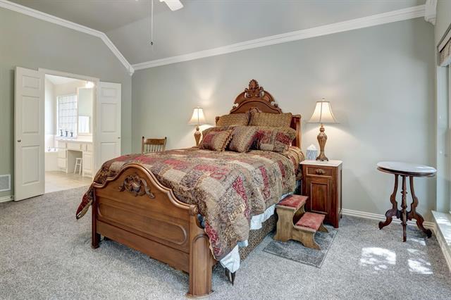 Building Photo - 9 Avalon Dr