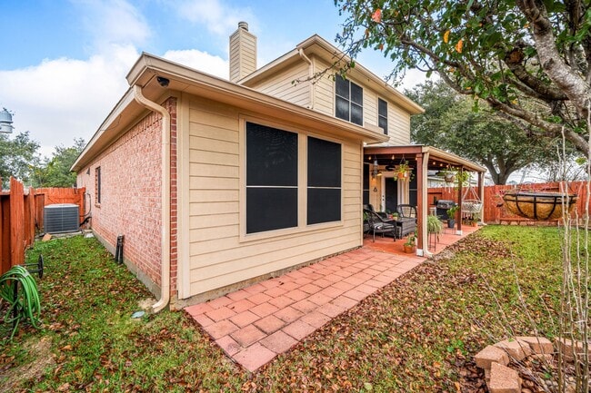 Building Photo - 24647 Hampton Lakes Dr