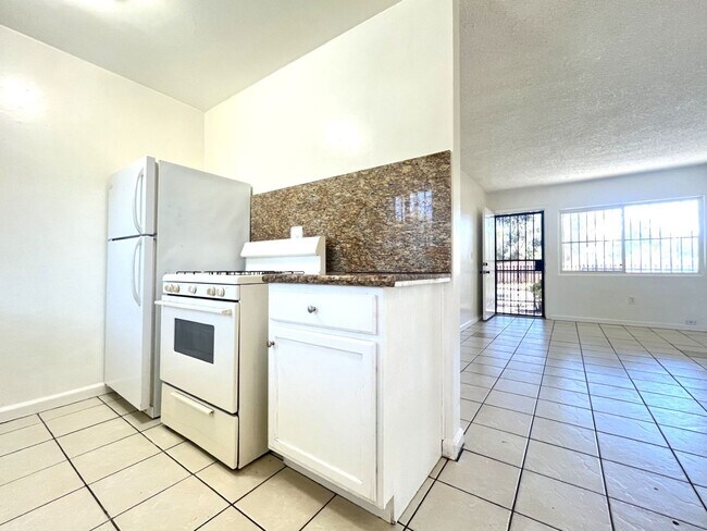 Building Photo - 1594 Sepulveda Ave
