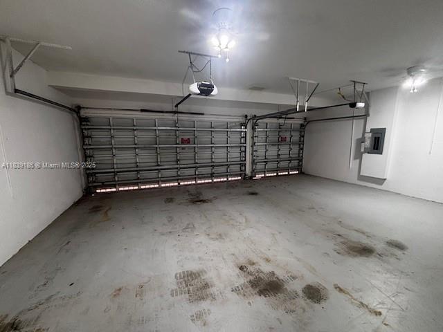 Building Photo - 1464 NE 40th Rd