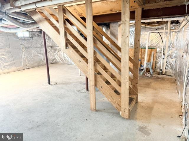 Building Photo - 7500 Cove Point Way