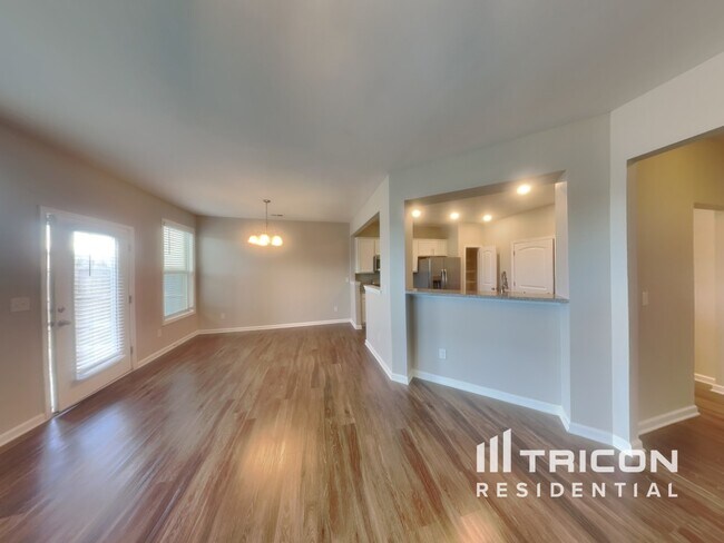 Building Photo - 3380 Baylor Cir