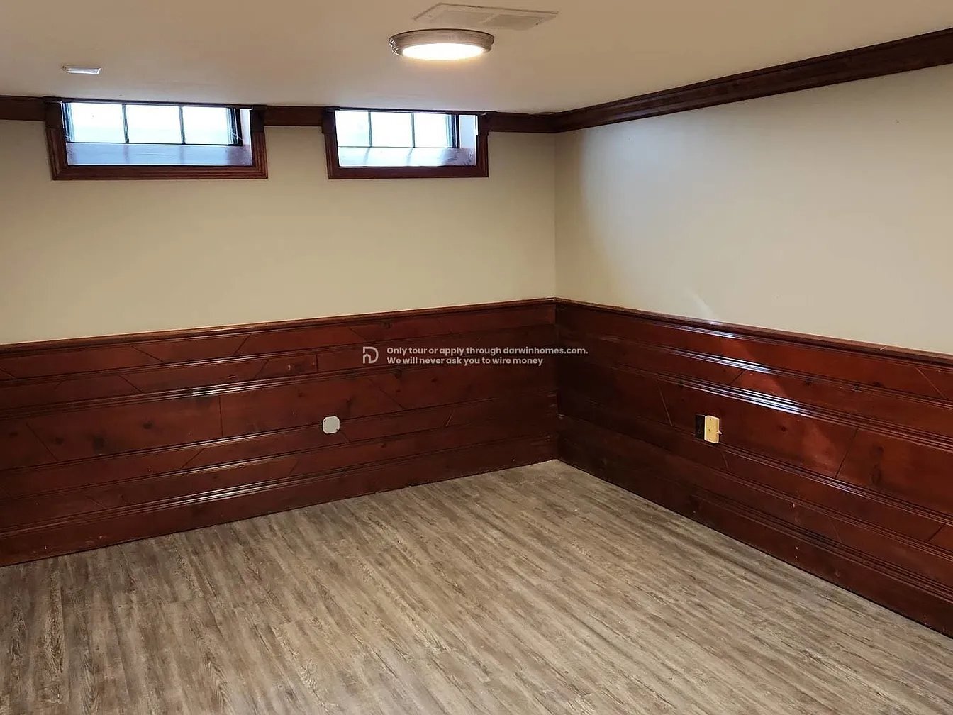 Building Photo - 61 Sunnycliff Dr