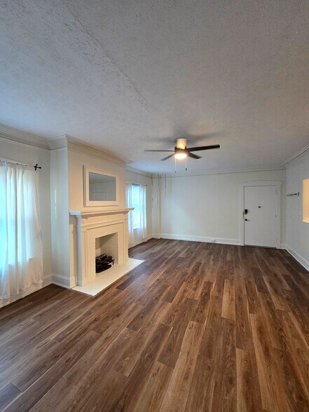Building Photo - 2472 Overlook Rd