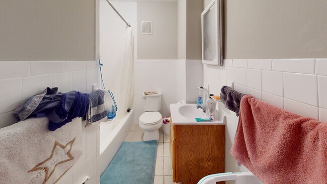 Building Photo - 7 Winship St