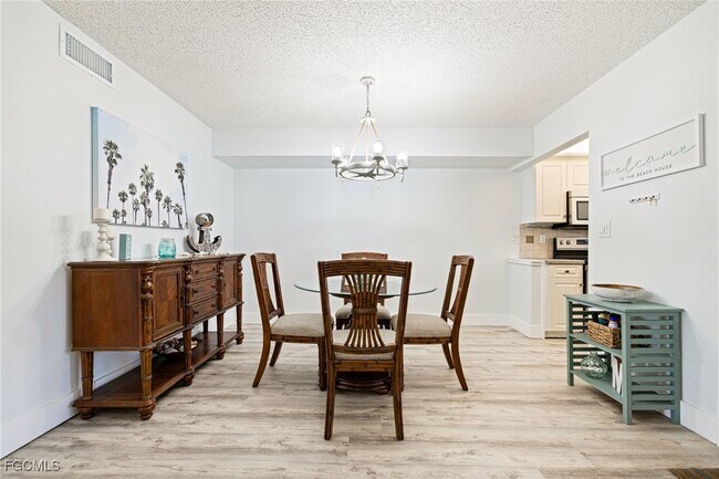 Building Photo - 25740 Hickory Blvd