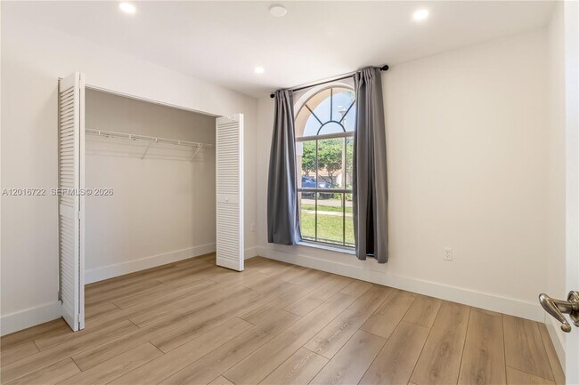 Building Photo - 15472 SW 148th Terrace