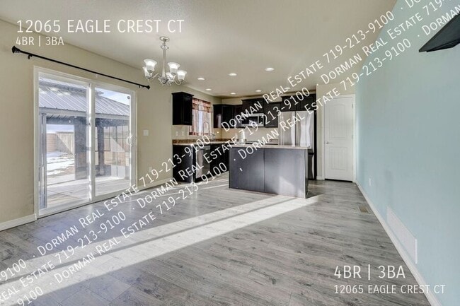 Building Photo - 12065 Eagle Crest Ct