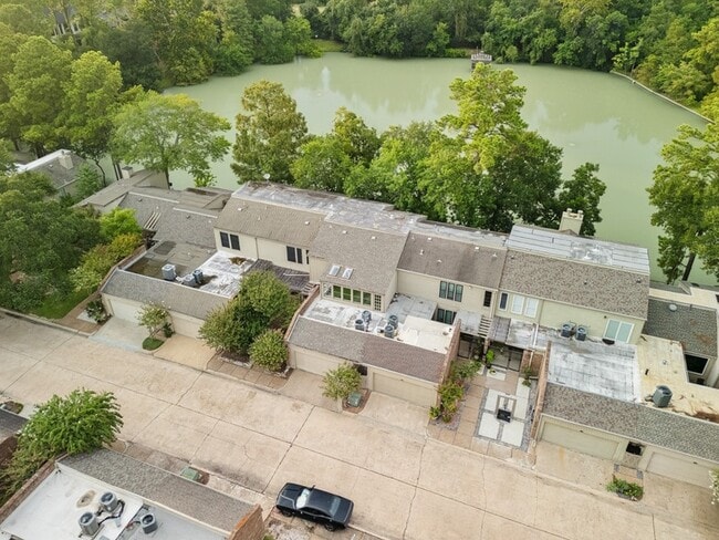 Building Photo - 12658 Briar Patch Dr