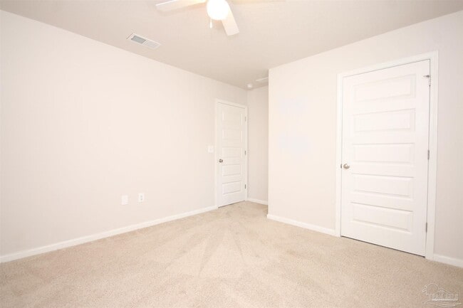 Building Photo - 10589 Queens Gate Cir