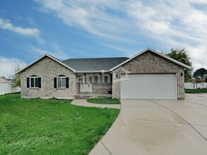 Building Photo - 1666 W 9685 S