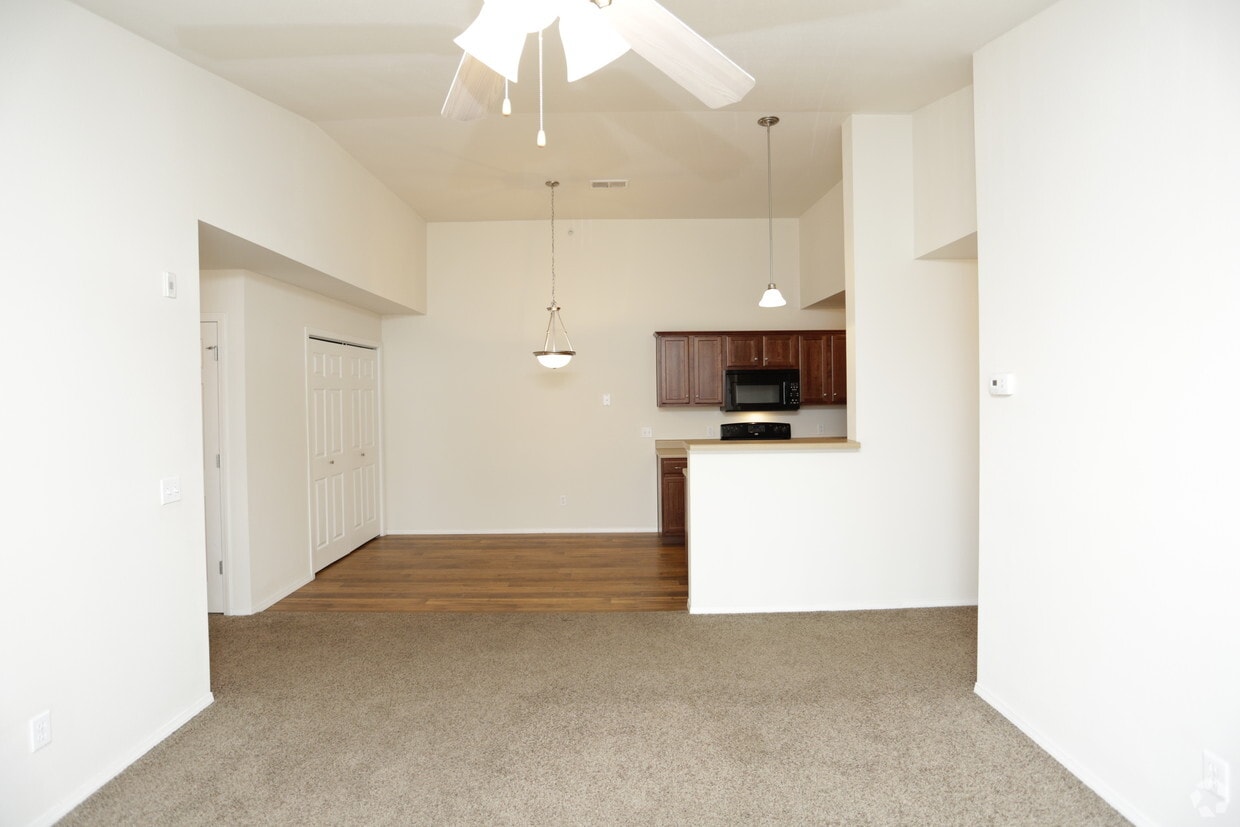 Turtle Creek Apartments Branson