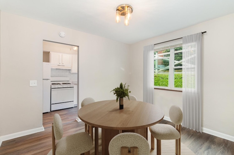 Building Photo - 1607 Asmann Ave