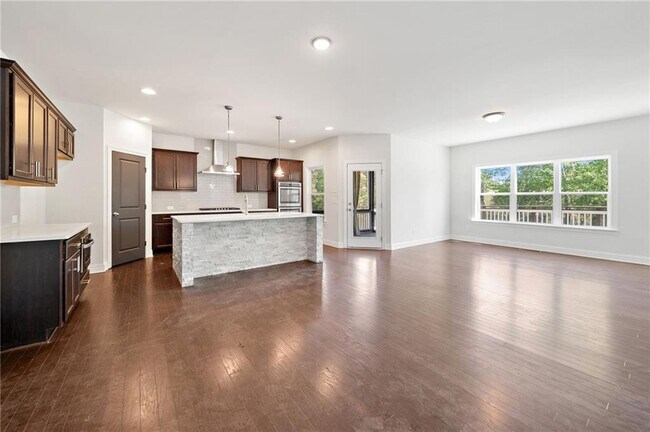 Building Photo - 4180 Woodwind Dr