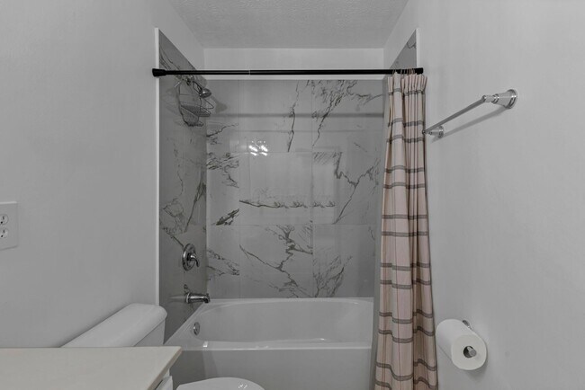 Building Photo - 2639 Berber St