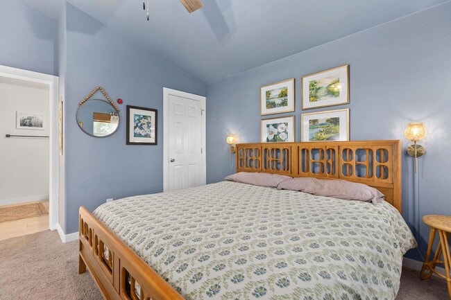 Building Photo - 326 Tahitian Dr