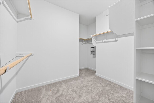 Building Photo - 31831 Rich Mdw Ct