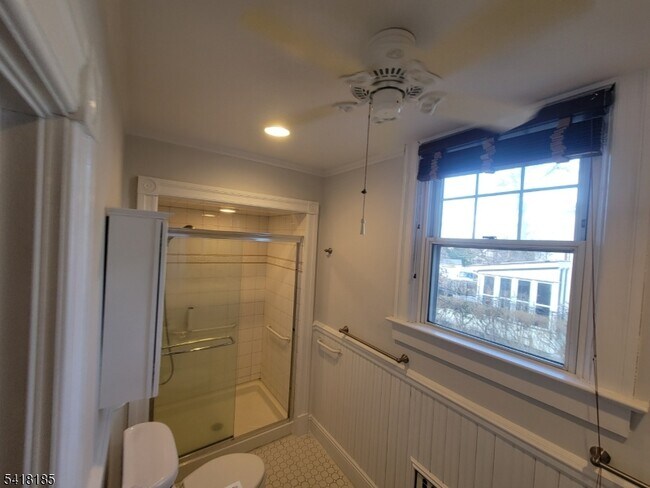 Building Photo - 140 Prospect St