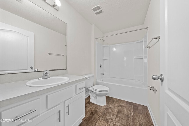 Building Photo - 8279 Meadow Walk Ln
