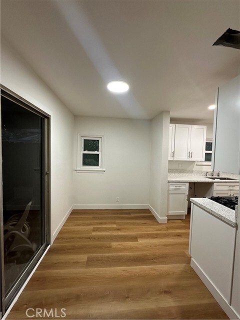 Building Photo - 7872 Cypress Dr
