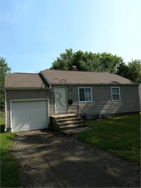 Building Photo - 413 Fieldcrest Dr