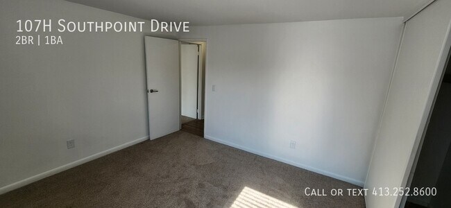 Building Photo - 107 Southpoint Dr