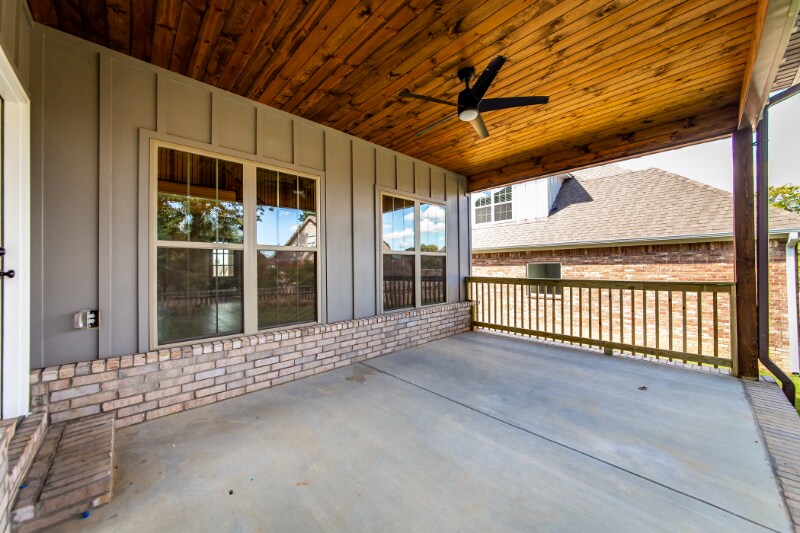 Building Photo - 3570 Sylvia Spgs Dr
