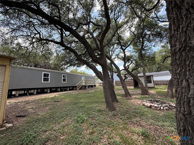 Building Photo - 307 Quail Run St