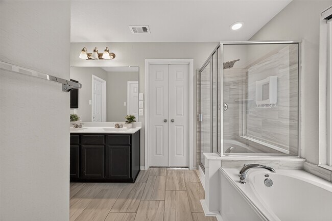 Building Photo - 2122 Artic Loon Dr