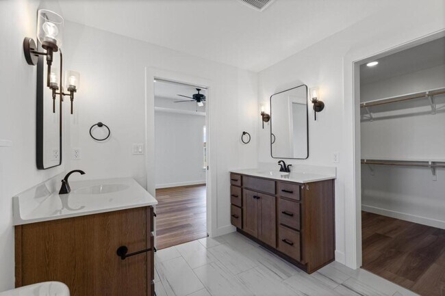 Building Photo - 2004 Stone Mountain Pkwy