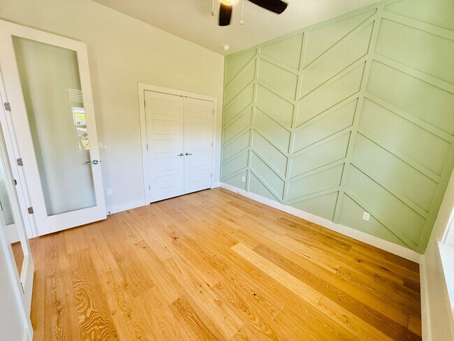 Building Photo - Modern Farmhouse in Cartwright Ranch