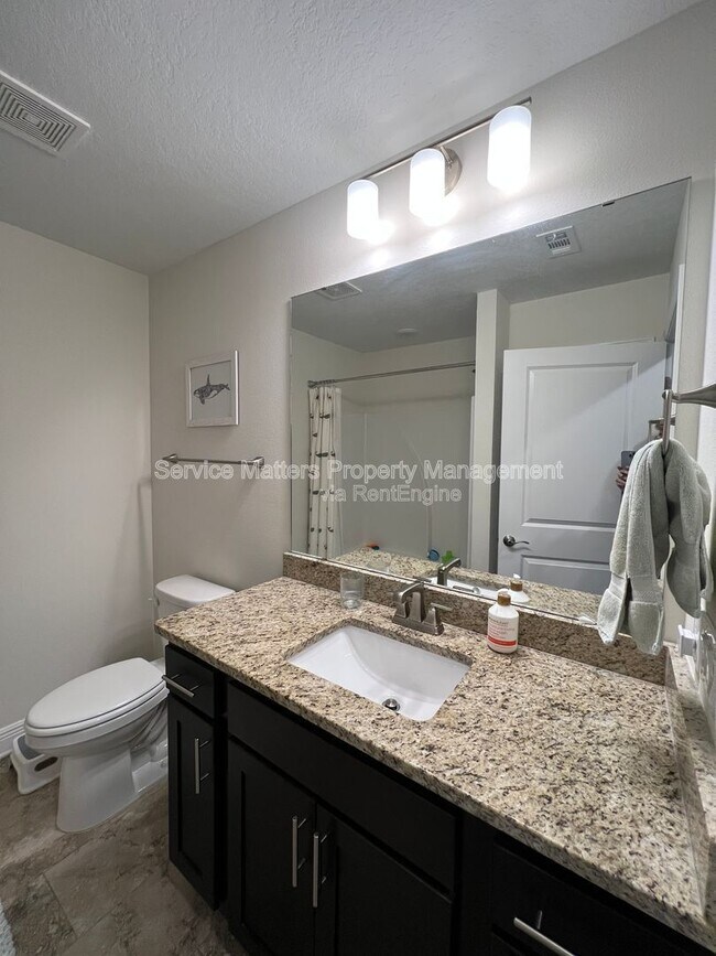 Building Photo - 4527 Plowman Ln