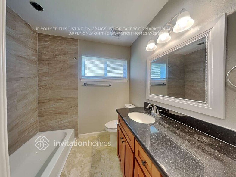 Building Photo - 4515 Hidden Springs Dr