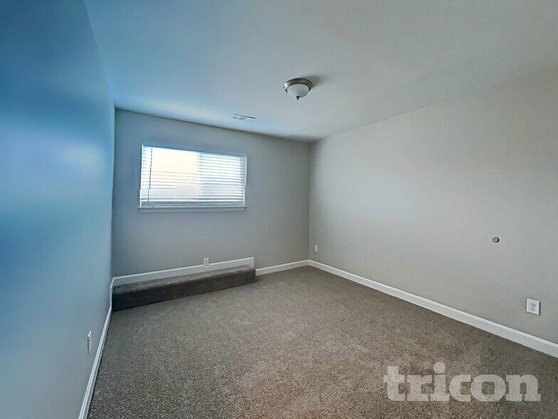 Building Photo - 2169 Cason Ln