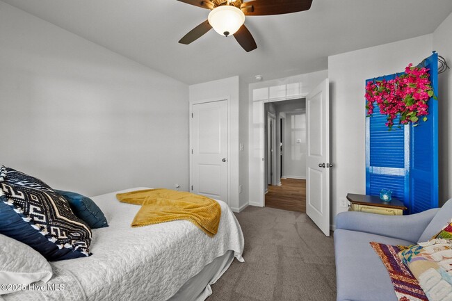 Building Photo - 387 High Ridge Ct