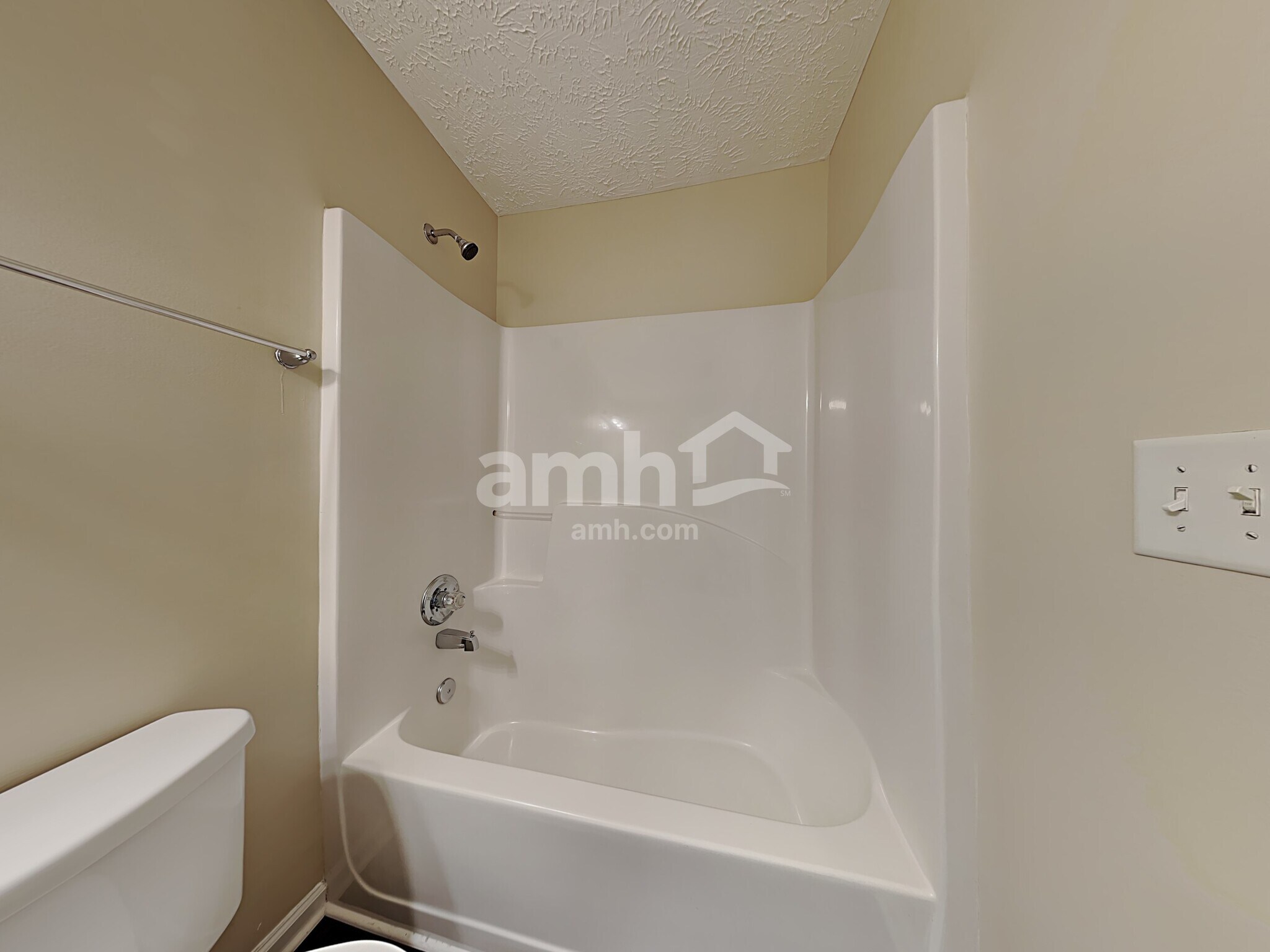 Building Photo - 128 Took Dr