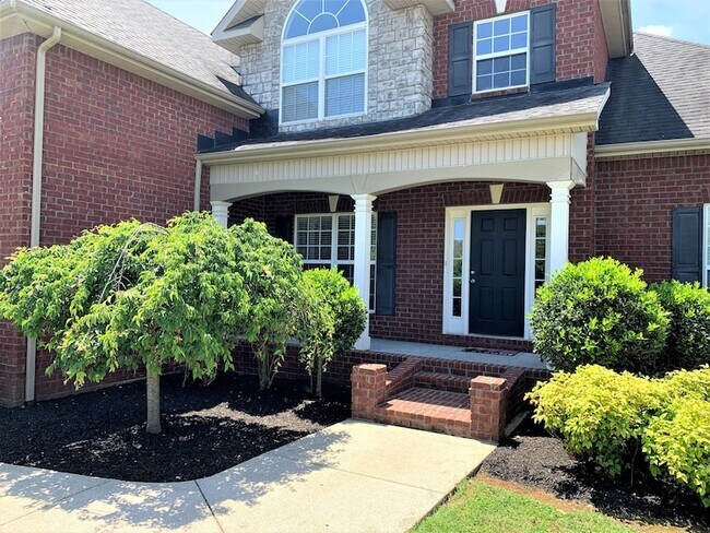 Building Photo - 320 Foundry Cir
