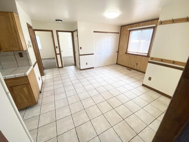 Building Photo - 648 N 1050 W