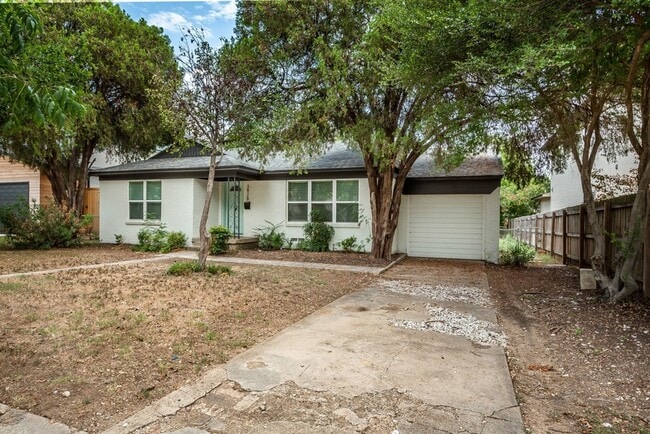 Building Photo - 3928 Valley Ridge Rd