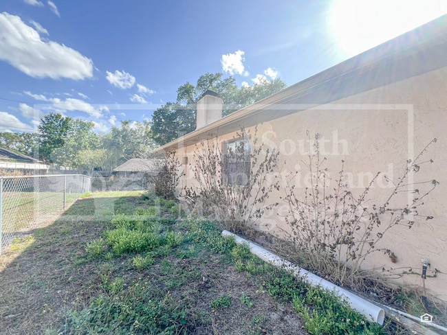 Building Photo - 735 Mikasuki Dr